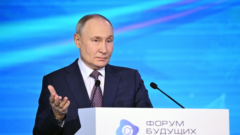 Путину показали кролика с имплантированным сосудом