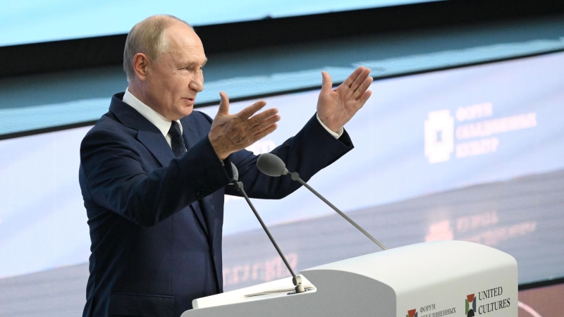 Путин назвал ТЭК современной и динамичной отраслью