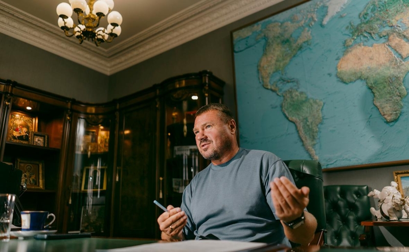 Росгосцирк купил передвижной цирк-шапито для работы под Донецком