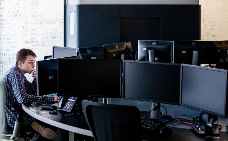 ФСТЭК назвала очень высокой стоимость российского ПО