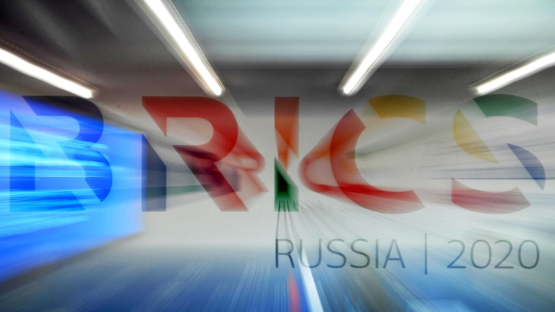 Объем использования нацвалют в БРИКС превысил масштабы расчетов в долларах - РИА Новости, 19.09.2024