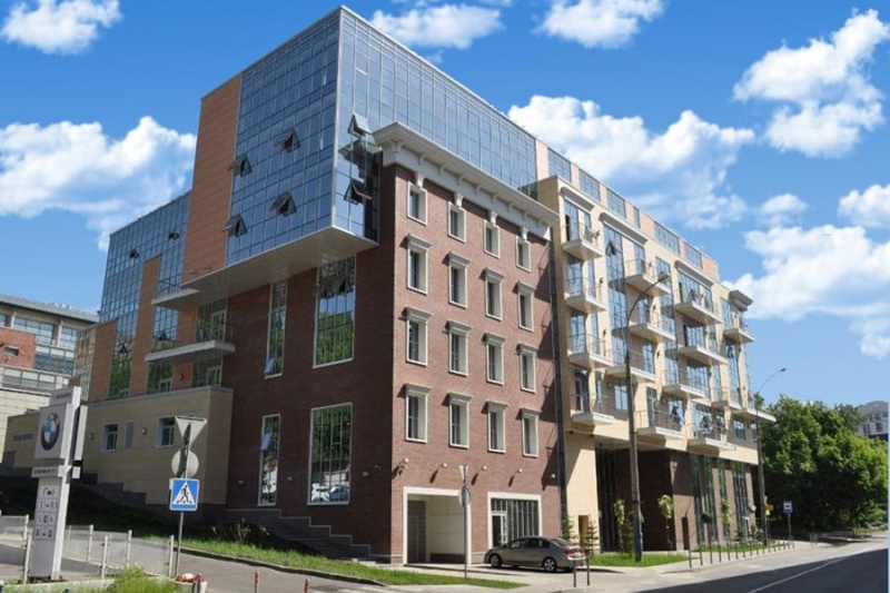 «Газпром-Медиа» освободит половину офиса рядом с Домом правительства