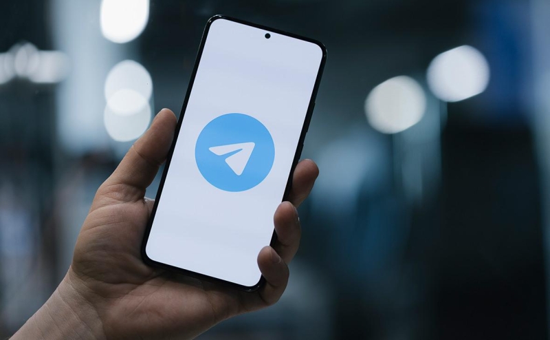 Сеул попросил Париж помочь с расследованием о дипфейках в Telegram