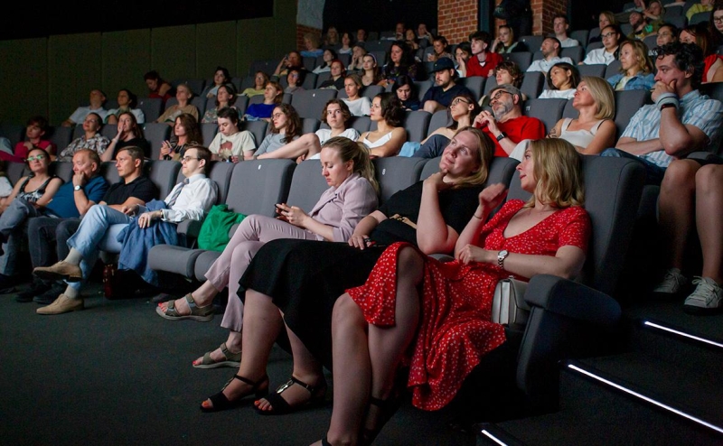 Власти обсудили ужесточение контроля за пиратскими сеансами в