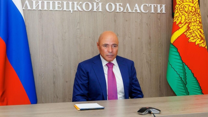 В Липецкой области обломки БПЛА упали на проезжую часть, жертв нет