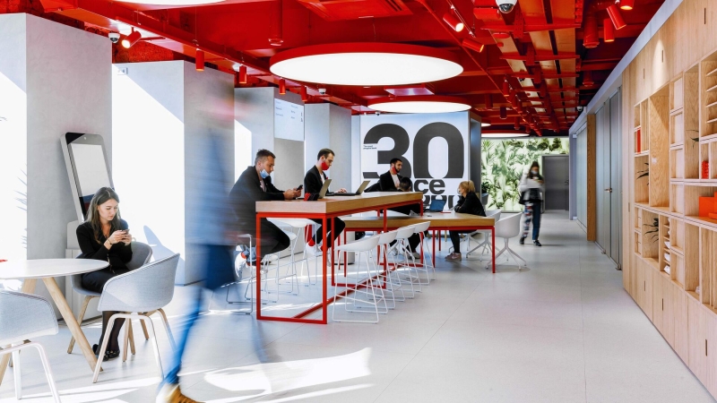 Мобильное приложение Альфа-банка восстановило работу