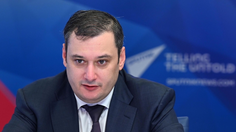 Названа одна из причин внесения комика Поперечного* в список иноагентов