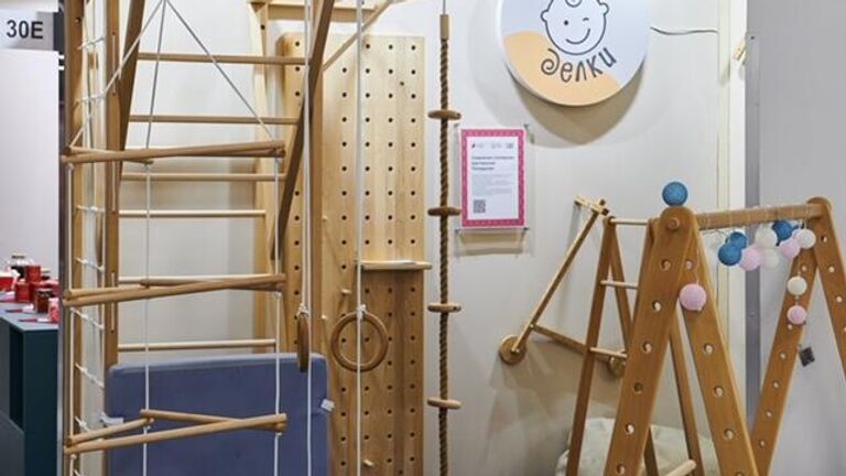 Кубические кресла представили на Московской неделе интерьера и дизайна