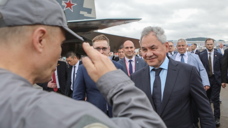 Шойгу посетил авиасалон Airshow China-2024