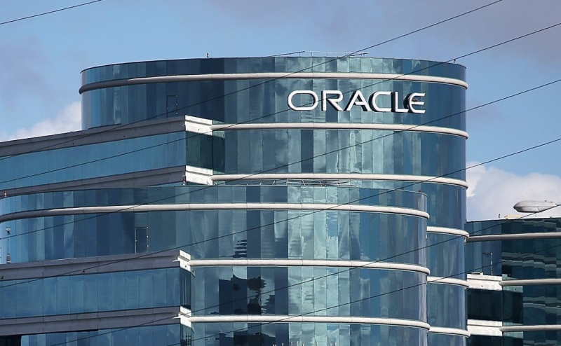 Oracle согласилась выкупить долги своей фирмы в России