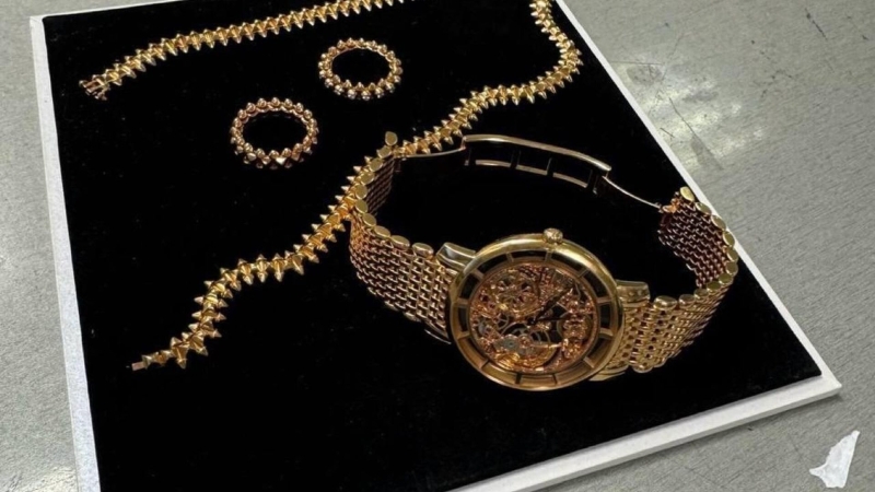 Россиян призвали не перевозить посылки от незнакомцев из Дубая