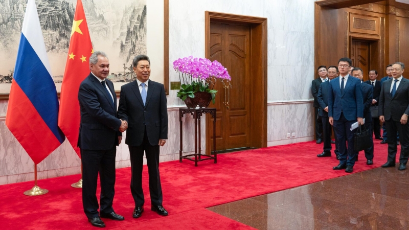 Шойгу посетил авиасалон Airshow China-2024