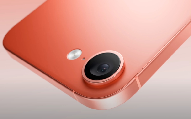 WSJ узнала о планах выпуска Apple складных и более тонких iPhone