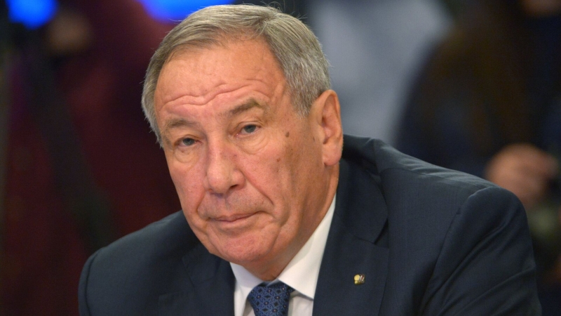 Тарпищев назвал двояким факт допуска российских теннисистов к турнирам