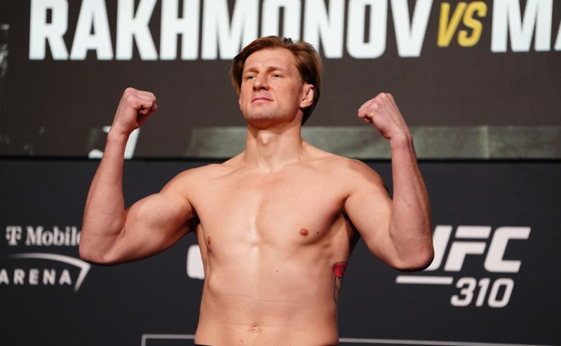 «Матч ТВ» купил права на эксклюзивный показ UFC в России