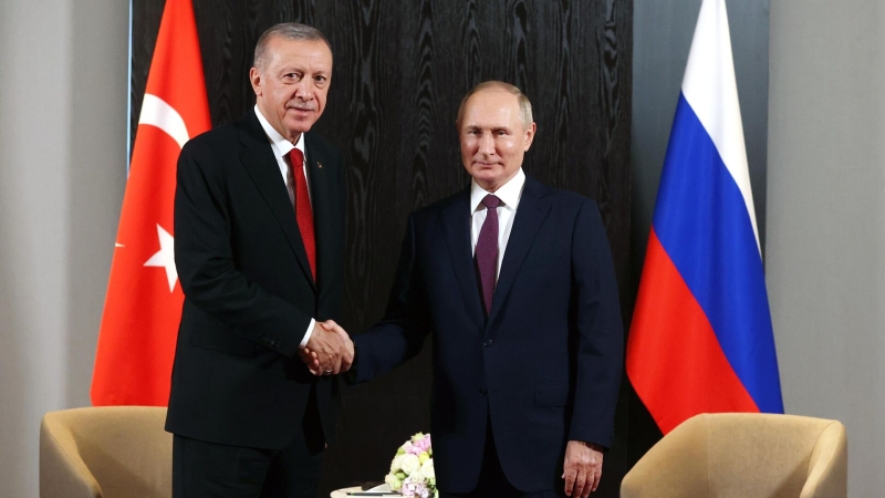 Кол-центр прямой линии Путина работает без сбоев