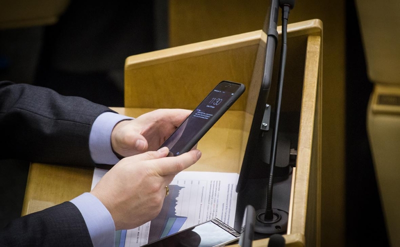 В Госдуме назвали слухами данные о скорой блокировке WhatsApp