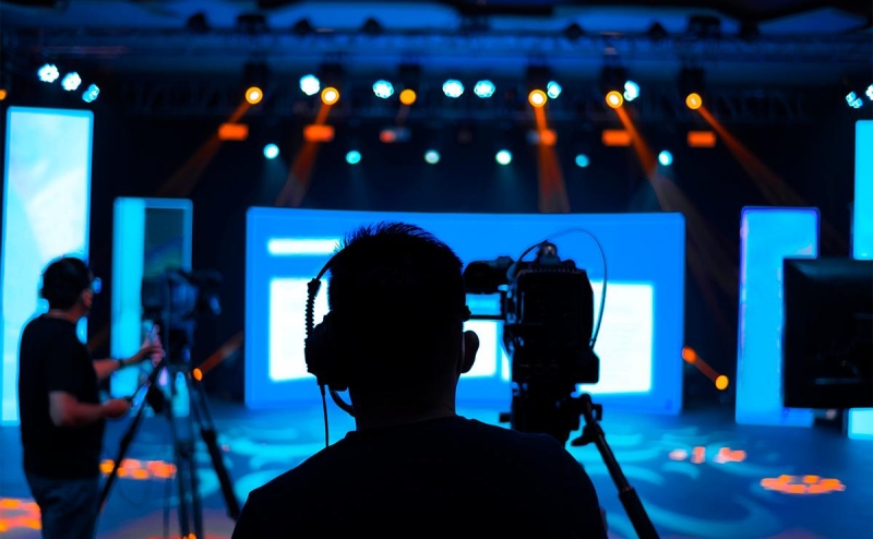 ТНТ вошел в тройку лидеров новогоднего эфира