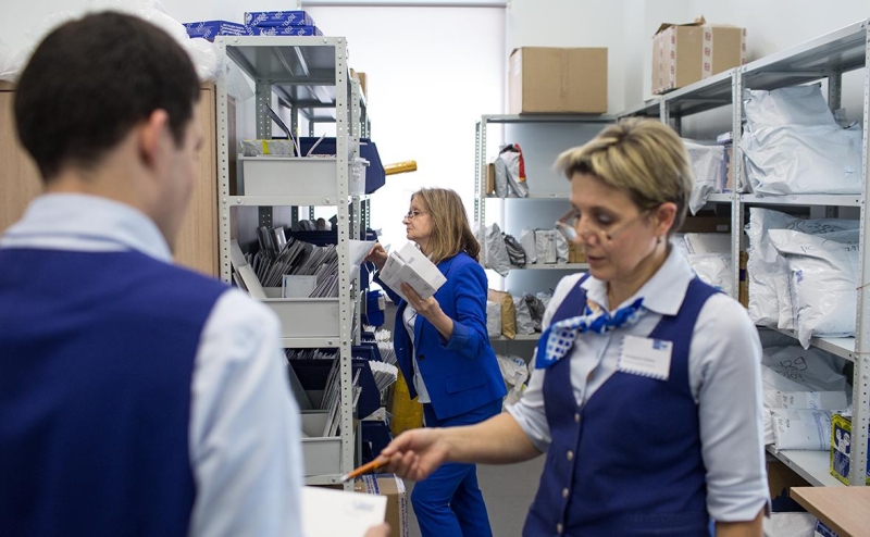 Власти предложили разрешить «Почте России» торговать лекарствами