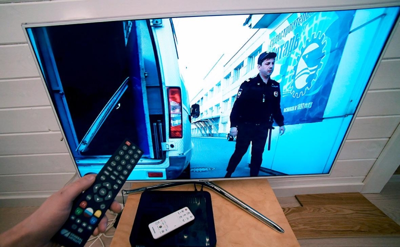 Главный продавец ТВ-рекламы ввел «валютную оговорку» в контракты