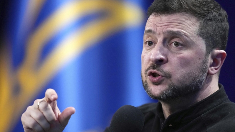 Медведев рассказал об ответе в случае провокации Киева в День Победы