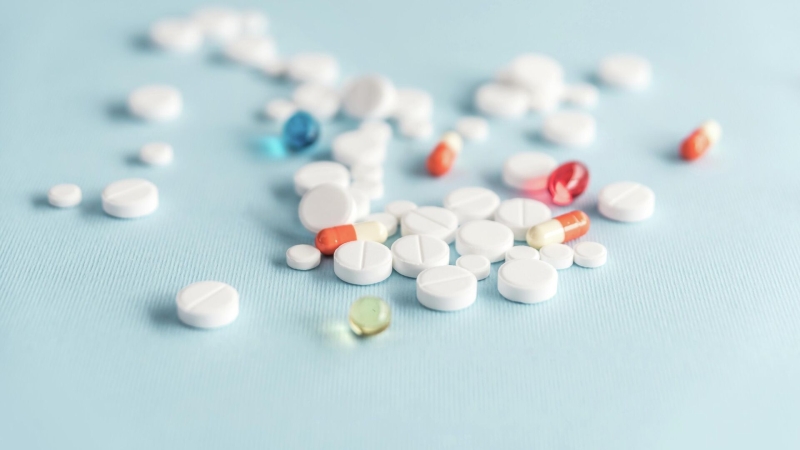 Исследование: почти половина предпринимателей не использует ИИ в бизнесе