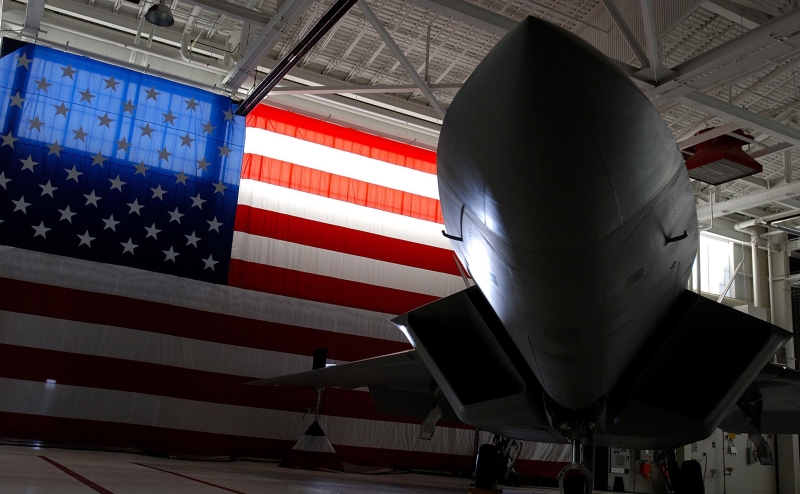 Экс-глава NASA раскрыл, как запускали загадочные дроны над базой США