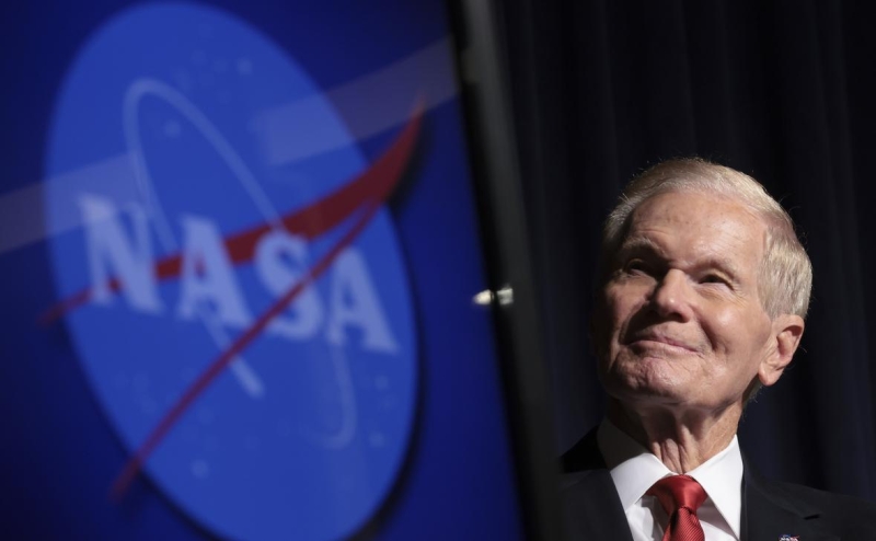 Экс-глава NASA раскрыл, как запускали загадочные дроны над базой США