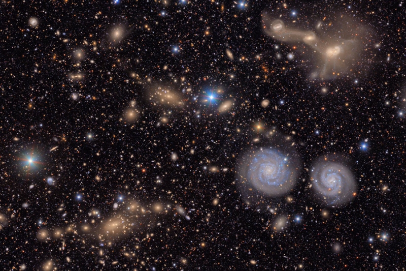 Свет миллионов звезд на первых снимках крупнейшего телескопа