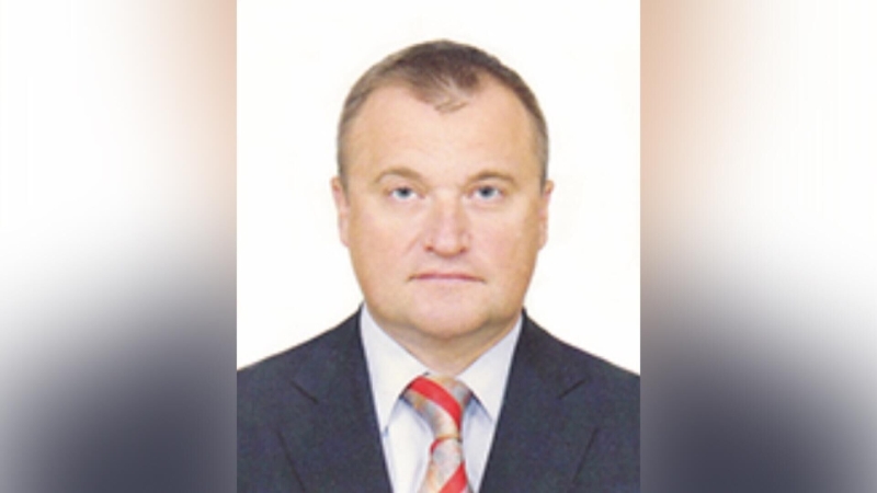 Правительство назначило замглавы Минфина Чебескова председателем РКФР