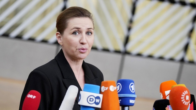 Премьер Дании назвала решение США сократить помощь Украине серьезным ударом