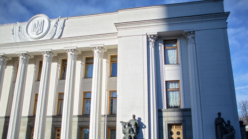 Премьер Дании назвала решение США сократить помощь Украине серьезным ударом