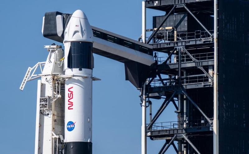 Запуск Crew Dragon с российским космонавтом отложили