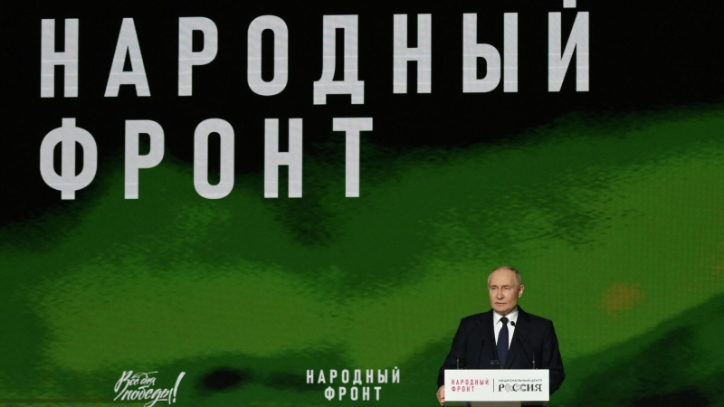 Программисты и айтишники отстаивают интересы России, заявил Путин