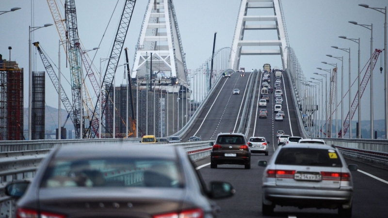 По Крымскому мосту восстановили движение
