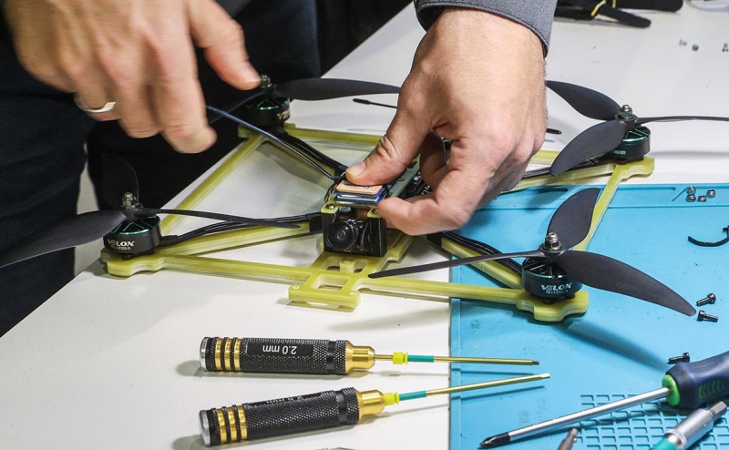 ГЛОНАСС разработает стандарты кибербезопасности для дронов