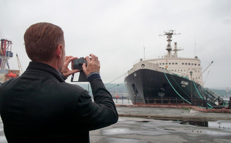 Глава Севастополя дал советы, как «без потерь» перенести отключения