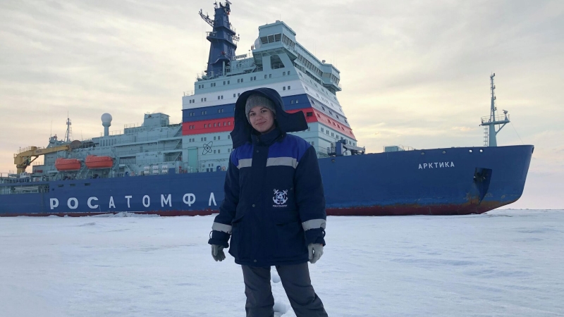 Удивившая Путина в Сарове своей молодостью морячка рассказала о карьере