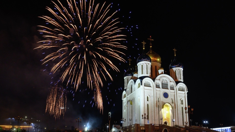 В горах Сочи открыли памятник воинам-защитникам в честь 80-летия Победы