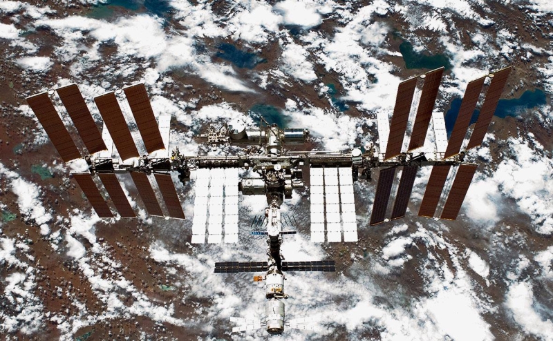 Орбиту МКС подняли на 1,7 км