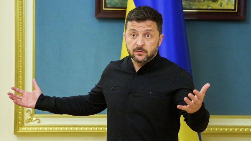 Bloomberg заявил об изменении позиции Зеленского по конфликту на Украине