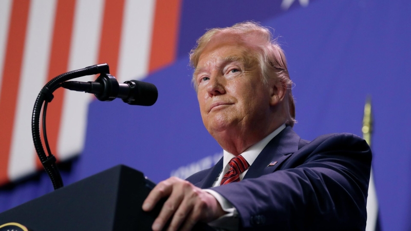 Apple представила линейку iPhone 17