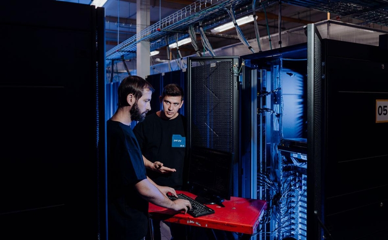 Минпромторг расширит форвардные контракты на электронику и другие