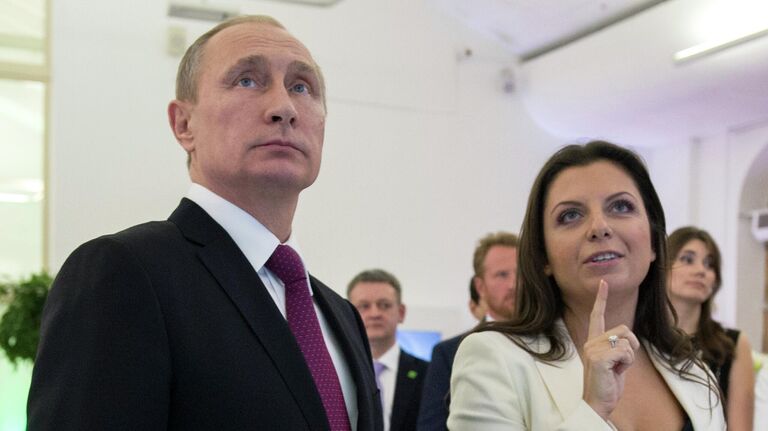 Путин: работа RT часто не соответствует мировому мейнстриму, это подкупает