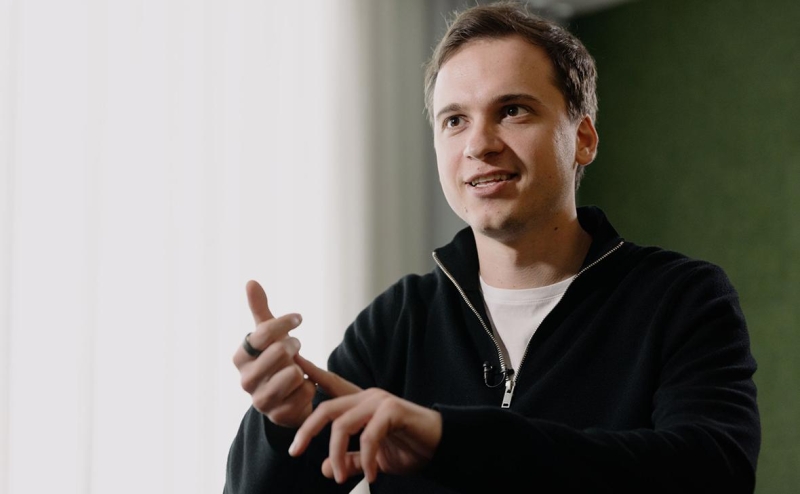 «Яндекс» обсудит с вендорами расширение функций «Алисы» на смартфонах