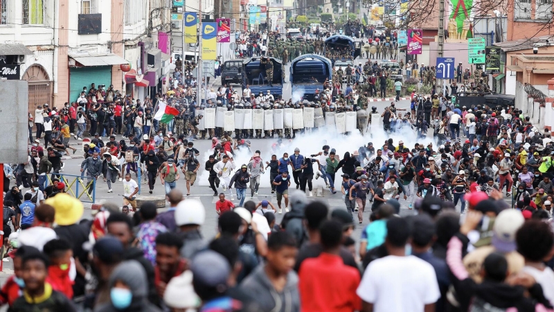 Три человека погибли при беспорядках в Марокко