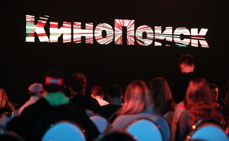 В Китае с помощью ИИ заменили мужчину на женщину в ЛГБТ-сцене фильма