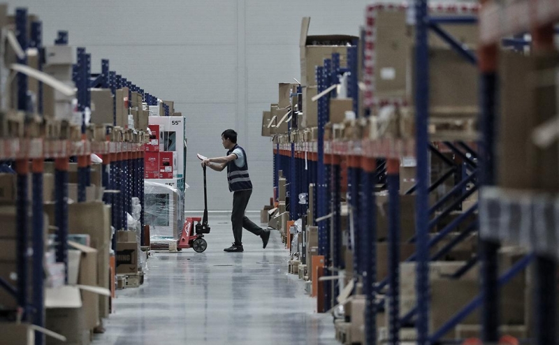 Минфин предложил ввести НДС для онлайн-торговли из-за рубежа