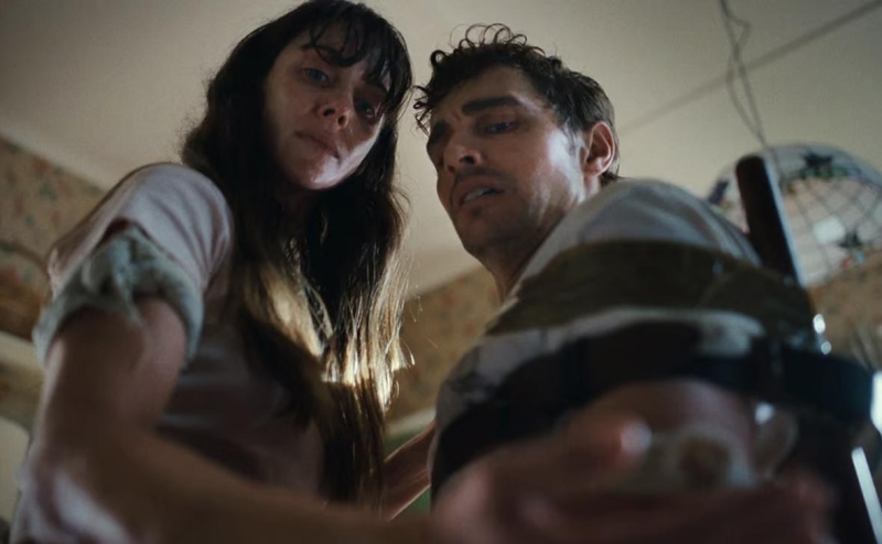 В Китае с помощью ИИ заменили мужчину на женщину в ЛГБТ-сцене фильма