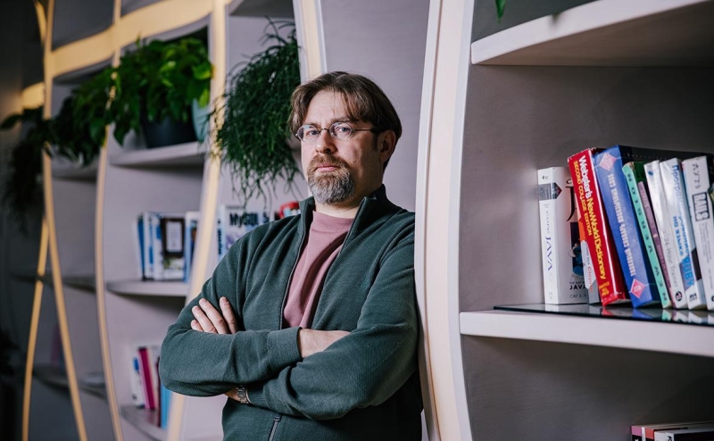 В «Яндексе» ответили, поработит ли человека ИИ